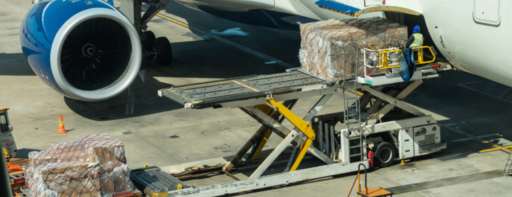 loading cargo on plane